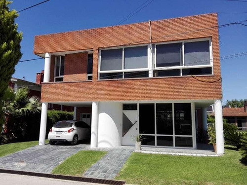 Casa En Alquiler En Venado I