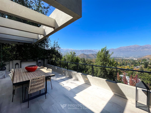 Casa En Venta De 8 Dorm. En Lo Barnechea