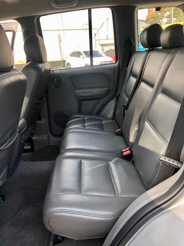 Jeep Cherokee Sport 2006 4x4 Automatico