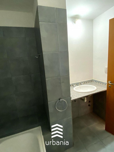 Venta Departamento Escalera 1 Dormitorio Abasto Rosario