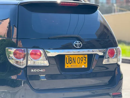 Toyota Fortuner 3.0 Sr5 169 hp
