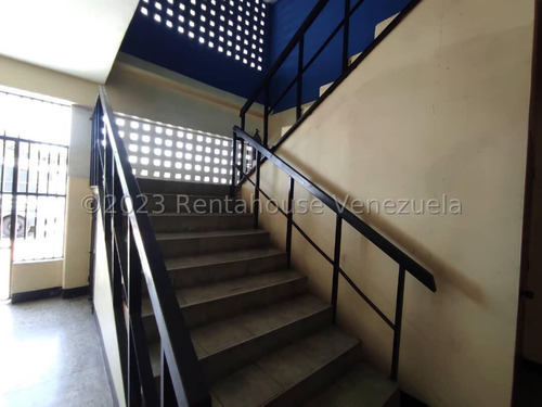 Local Comercial En Venta En Barquisimeto Jr