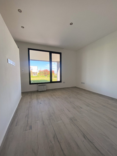 Venta Casa A Estrenar, Santo Domingo
