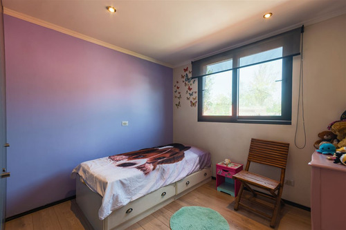 Casa En Venta De 4 Dorm. En Las Condes