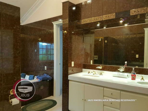 Imagen 13 de 18 de Lujosa Casa En Venta En Lomas De Cocoyoc