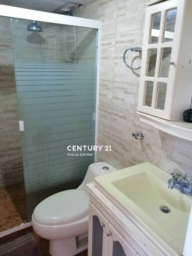 Imagen 7 de 14 de Hermoso Y Confortable Apartamento Impactante Vista Al Mar ,primera Línea . Mayte Hernández 04129934935