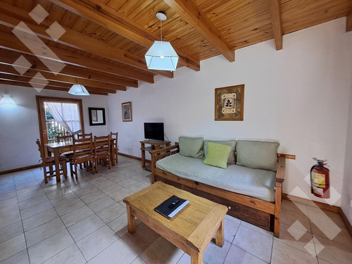 Venta Cabaña 3 Ambientes Con Piscina Y Sauna - Zona Centro- San Martin De Los Andes