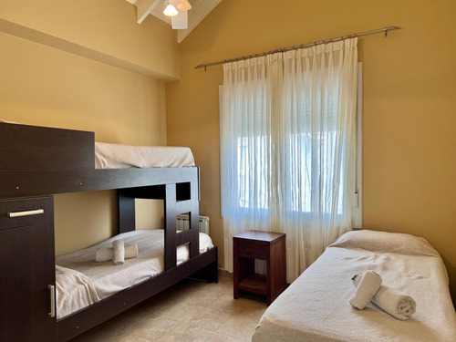 Excelente Dúplex Monte Hermoso Del Este