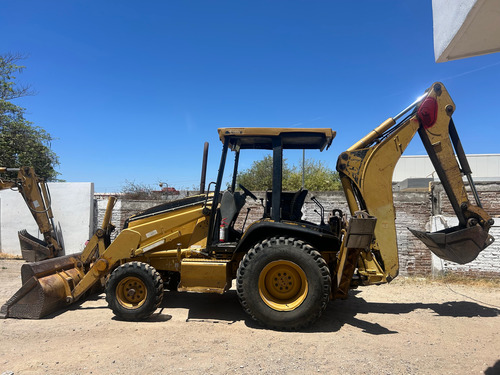 Retroexcavadora Caterpillar 416c Sencilla
