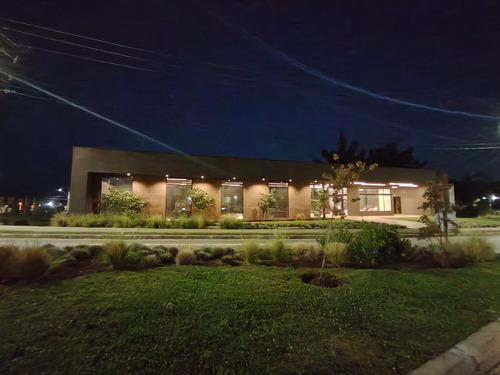 Casa 3d/3b En Condominio Tranquilo Y Buen Conectado