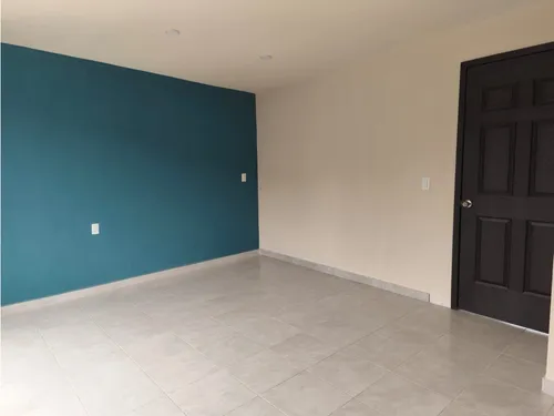 Casa De 3 Recamaras Un Balcon, Modelo Sirconia, En Col Exquitlan