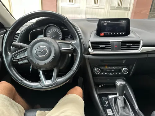 Mazda 3 2.0 Touring At