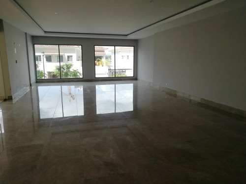 Imagen 4 de 14 de Venta De Apartamento En Ph Green House, Santa María 21-1033