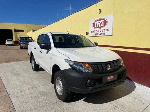 Mitsubishi L200 Triton Sport Gl 2.4