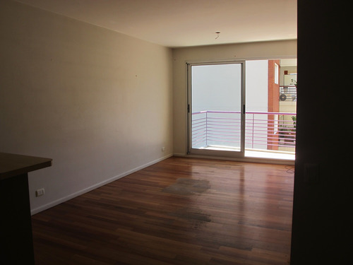 Departamento De 3 Ambientes Con Balcon