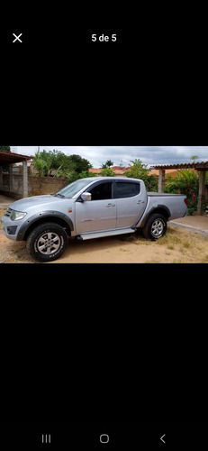 Mitsubishi L200 3.2 Triton Hpe Cab. Dupla 4x4 4p