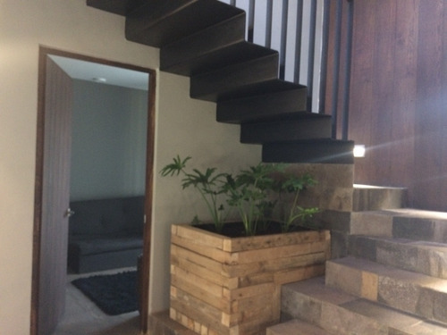 Casa En Venta En Circuito Avándaro, Valle De Bravo