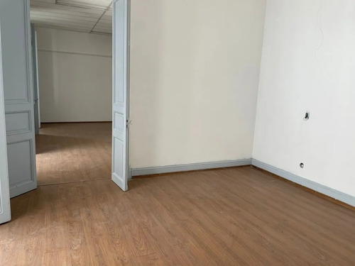 Imagen 12 de 13 de Imperdible!! 10 Habitaciones, Ideal Empresas, Centro!!