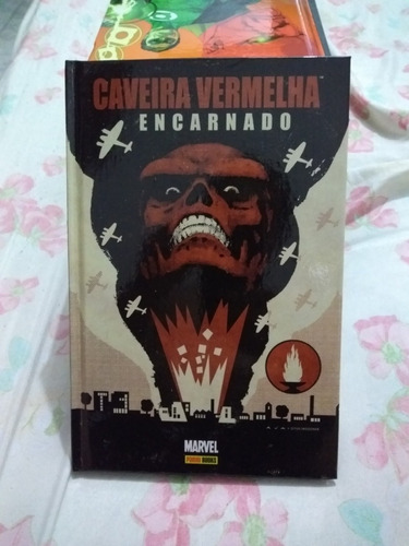 Caveira Vermelha Encarnado