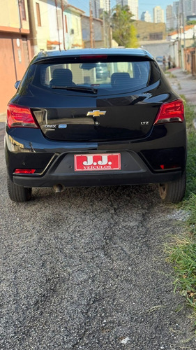 Chevrolet Onix 1.4 MPFI LTZ 8V