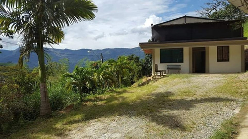 Casa Campestre Vereda Jamundí La Escuela Girardota