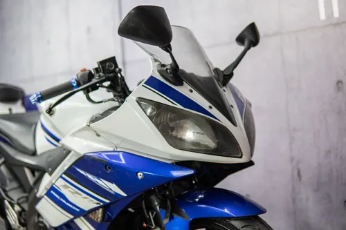 Yamaha R15 150 2017