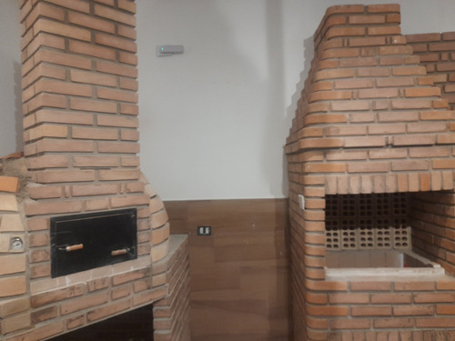 Fornos A Lenha E Churrasqueira