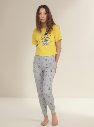 Conjunto Pijama Snoopy Peanuts Para Mujer Amarillo