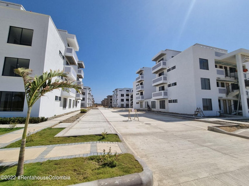 Apartamento En  Punta Canoa Rah Co: 24-804
