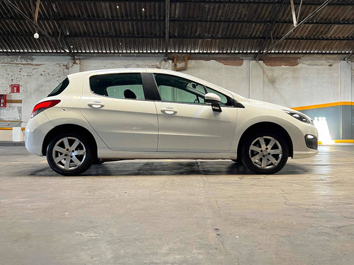 Imagen 7 de 21 de Peugeot 308 2017 1.6 Active