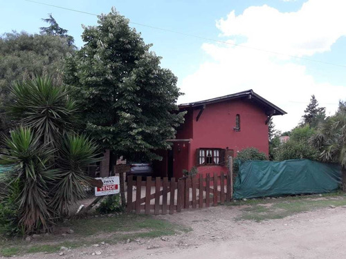 Casa 2 Dormitorios En Terreno De 500m2
