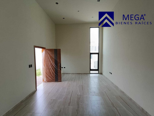 Casa En Venta En Fracc. Residencial Alejandro Plus Durango