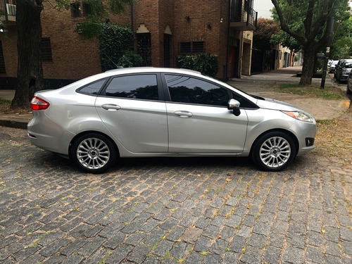Ford Fiesta 1.6 Se Plus 4 Puertas En Excelente Estado!