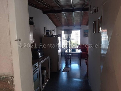 Imagen 29 de 30 de Casa En Venta En Cabudare El Trigal, Flex. 22-5964, Profesional Inmobiliario Rocelys Lugo, Contacto +58 414 1275734