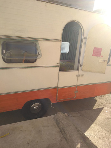 Imagem 3 de 10 de Karman Ghia