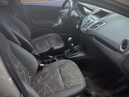 Ford Fiesta Titanium 5p Full Gnc Impecable Permuto/financio