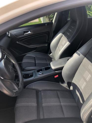Mercedes-benz A200