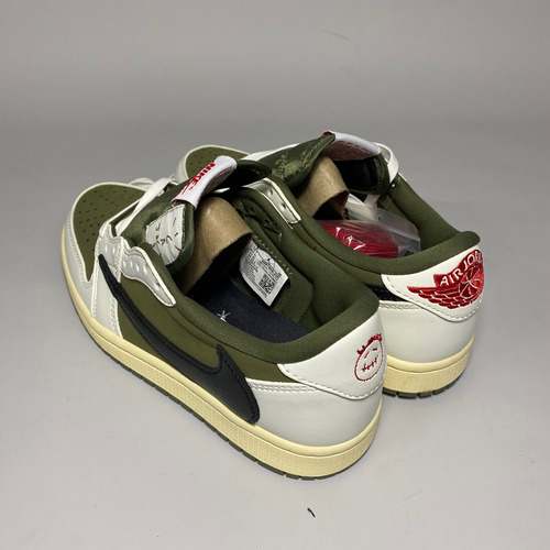 Zapatillas Nike Air Jordan 1 Low Travis Scott Reverse Olive (Usado)