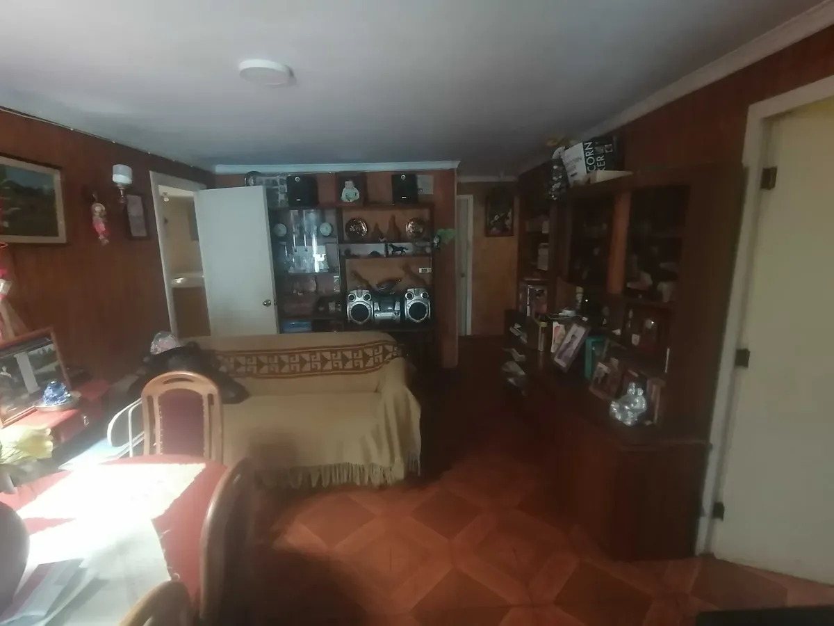 Imagen 2 de 21 de Amplia Casa Con Terreno En Lampa (132936)
