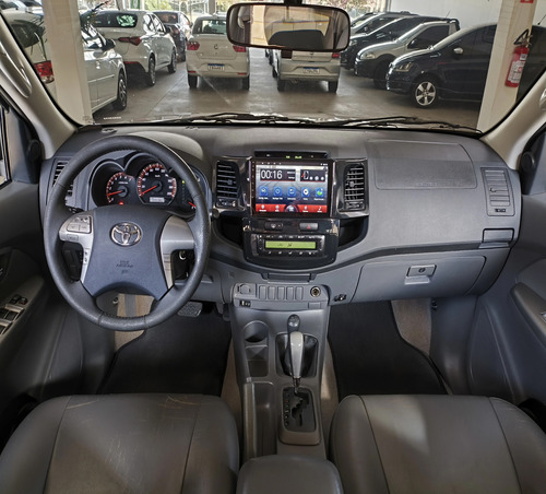 Toyota Hilux 2.7 SRV 4X4 CD 16V FLEX 4P AUTOMÁTICO