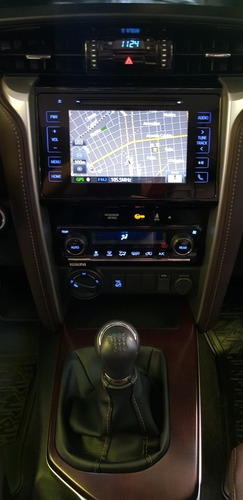 Toyota Sw4 2.8 Srx 177c Mt 4x4 7as 2018