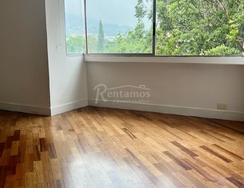 Apartamento En Arriendo En San Lucas. Cod A776138