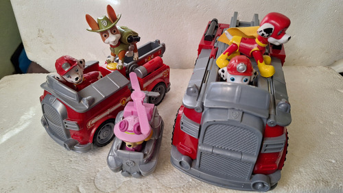 Paw Patrol Marshall Figuras Y Camión 2 En 1 Y 2 Más Lote (Usado)