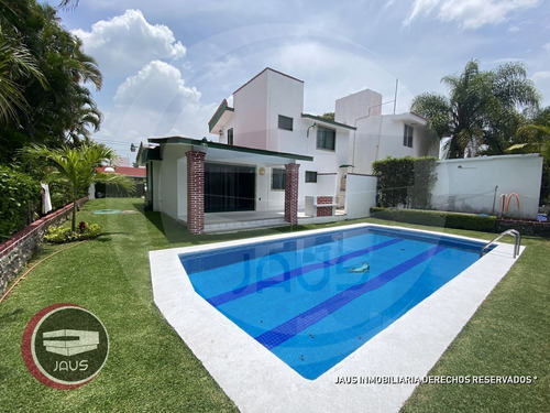 Imagen 1 de 19 de Venta De Casa En Lomas De Cocoyoc