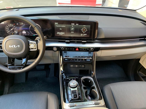 Imagen 10 de 21 de Kia Carnival