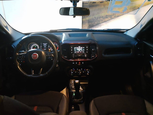 Imagem 7 de 9 de Fiat Toro 1.8 16v Evo Flex Freedom At6
