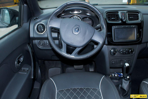 Imagen 20 de 25 de Renault Logan 1.6 Exclusive Automático