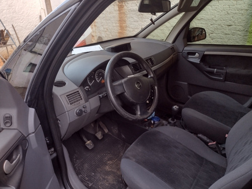 Imagem 3 de 9 de Meriva Maxx