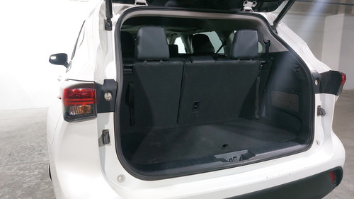 Toyota Highlander 3.5 XLE AUTO