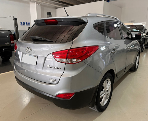 Imagen 7 de 21 de Hyundai Tucson 2.0 Gls 4x4 At Nd